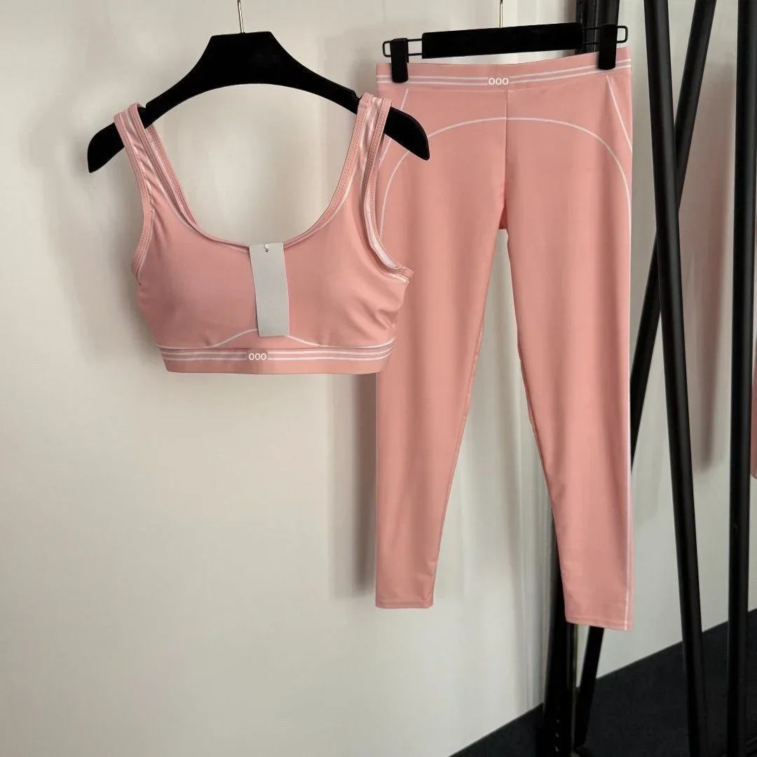 Tank Top and Pants Two Piece B - Pilates In Yoga Pants recension och pris