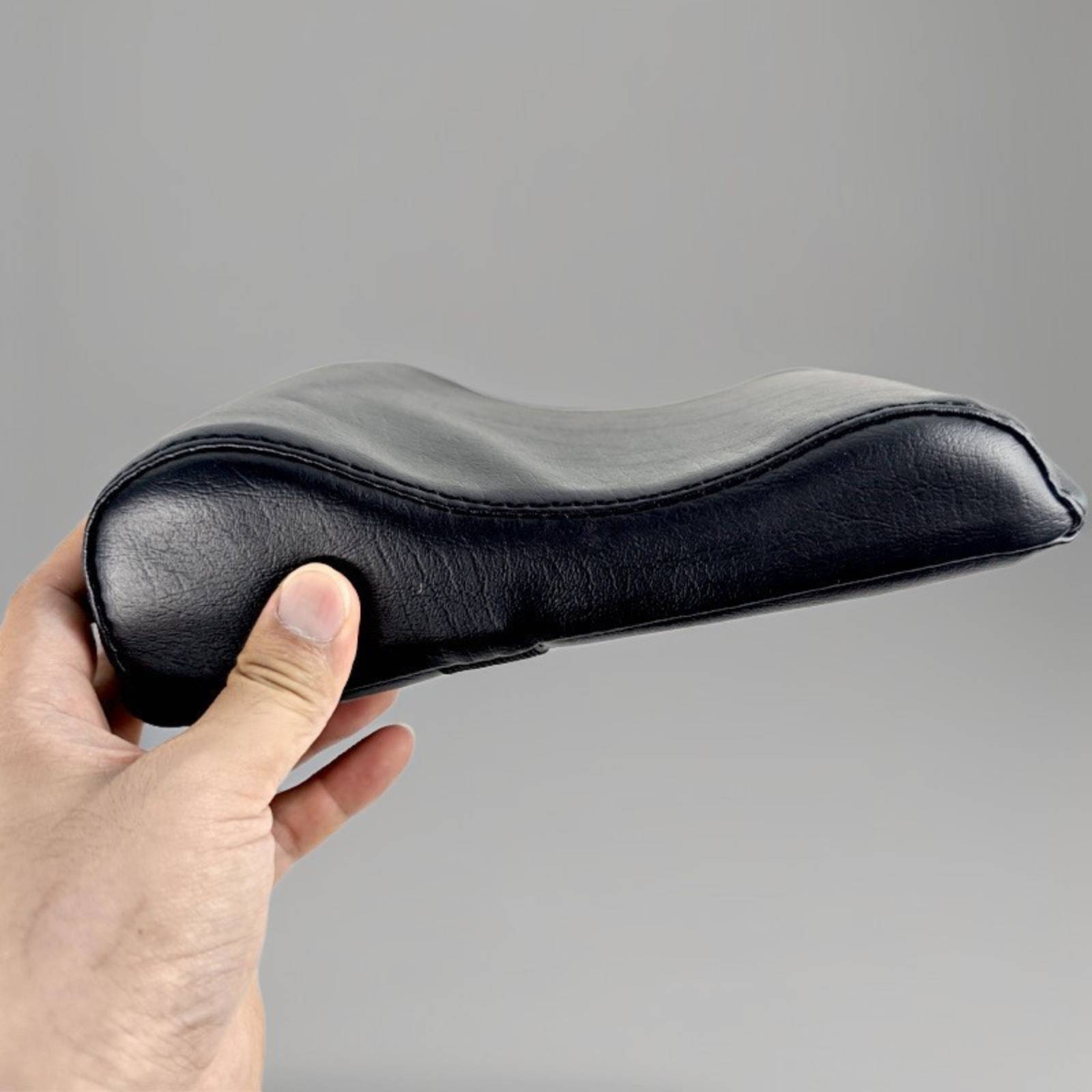 Pilates Bed Neck Pillow Padded - Pilates & Yoga Unleashed Studio recension och pris