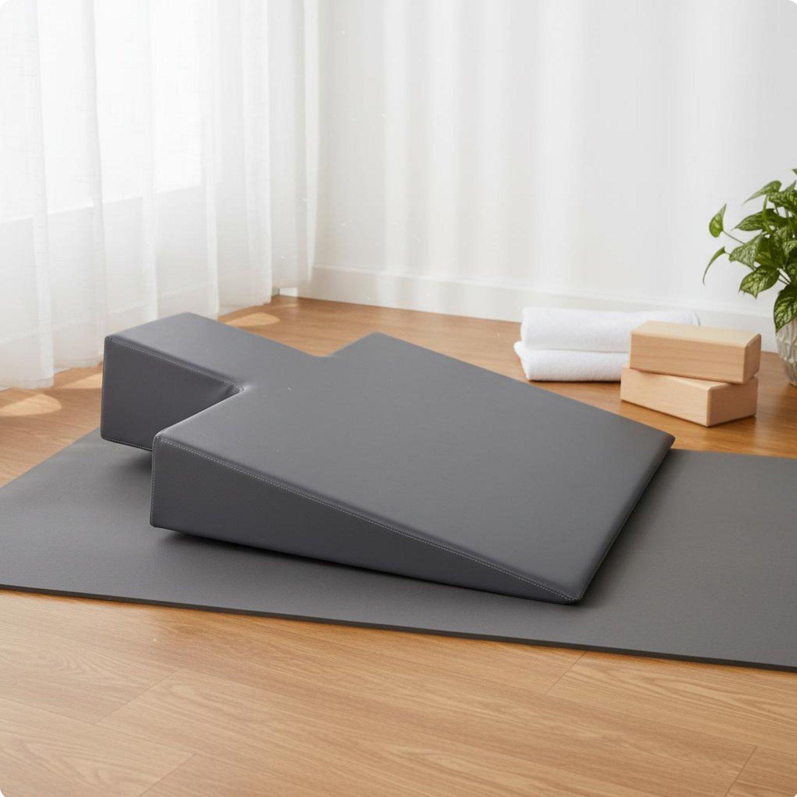 Maternity Support Cushion Dens - Pilates & Yoga Unleashed Studio recension och pris